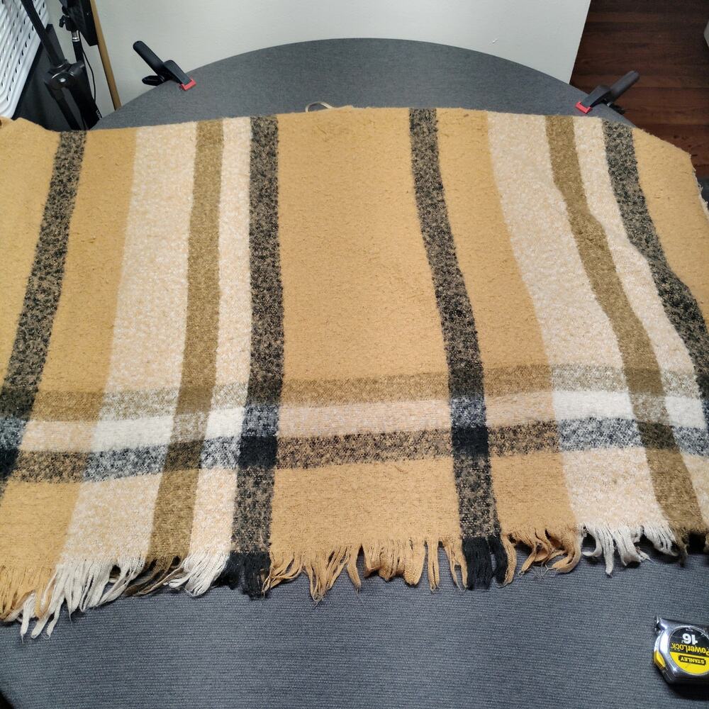 Steve Madden Plaid Poncho OSFM Fringe Wrap Beige Multicolor - Picture 7 of 7